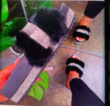 Load image into Gallery viewer, Baddie Slippers